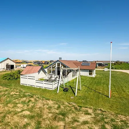 Emppu Holiday home